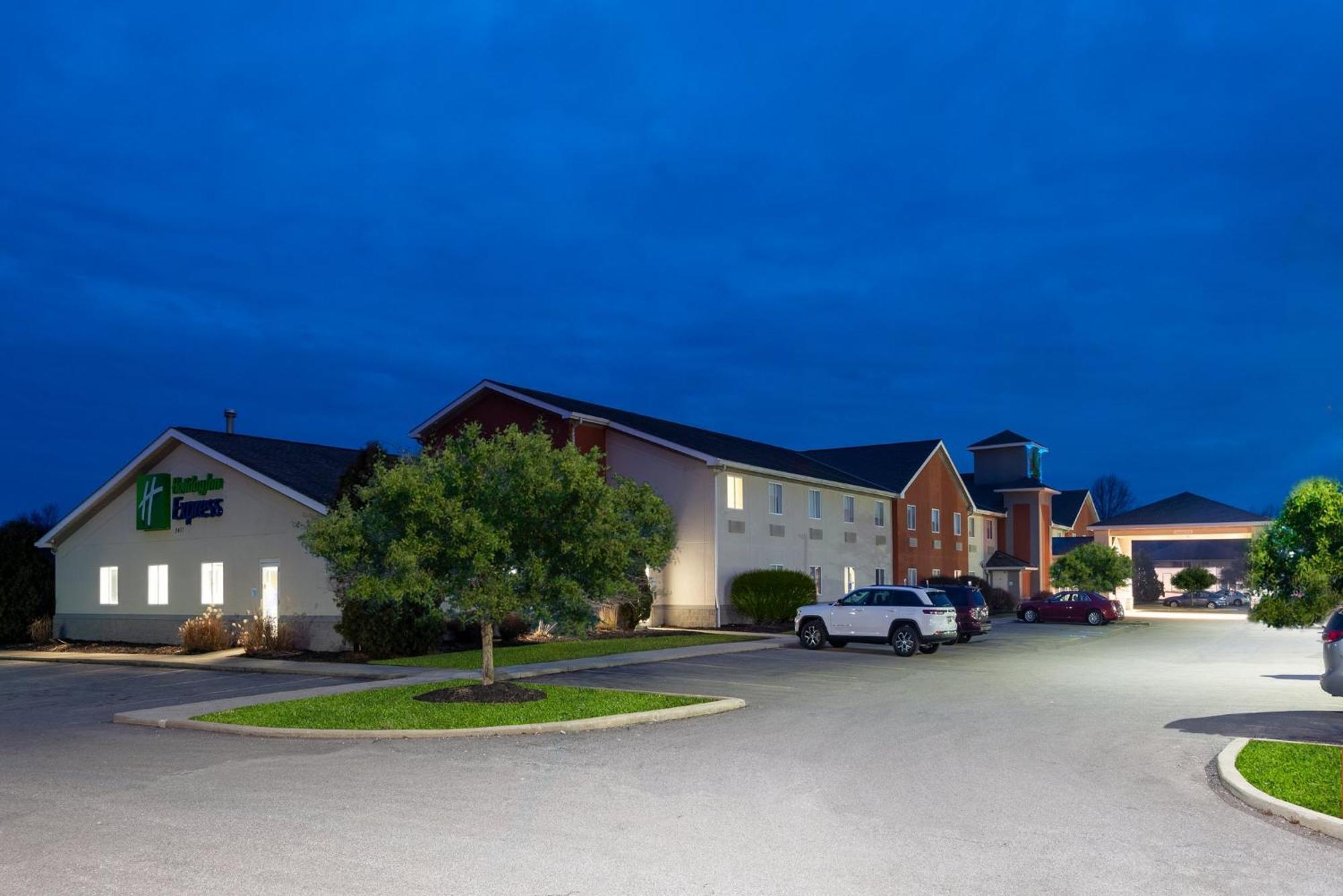 Holiday Inn Express Vermilion By Ihg Exterior photo